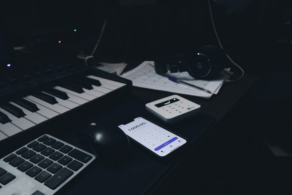 compania discografica de regalias musicales